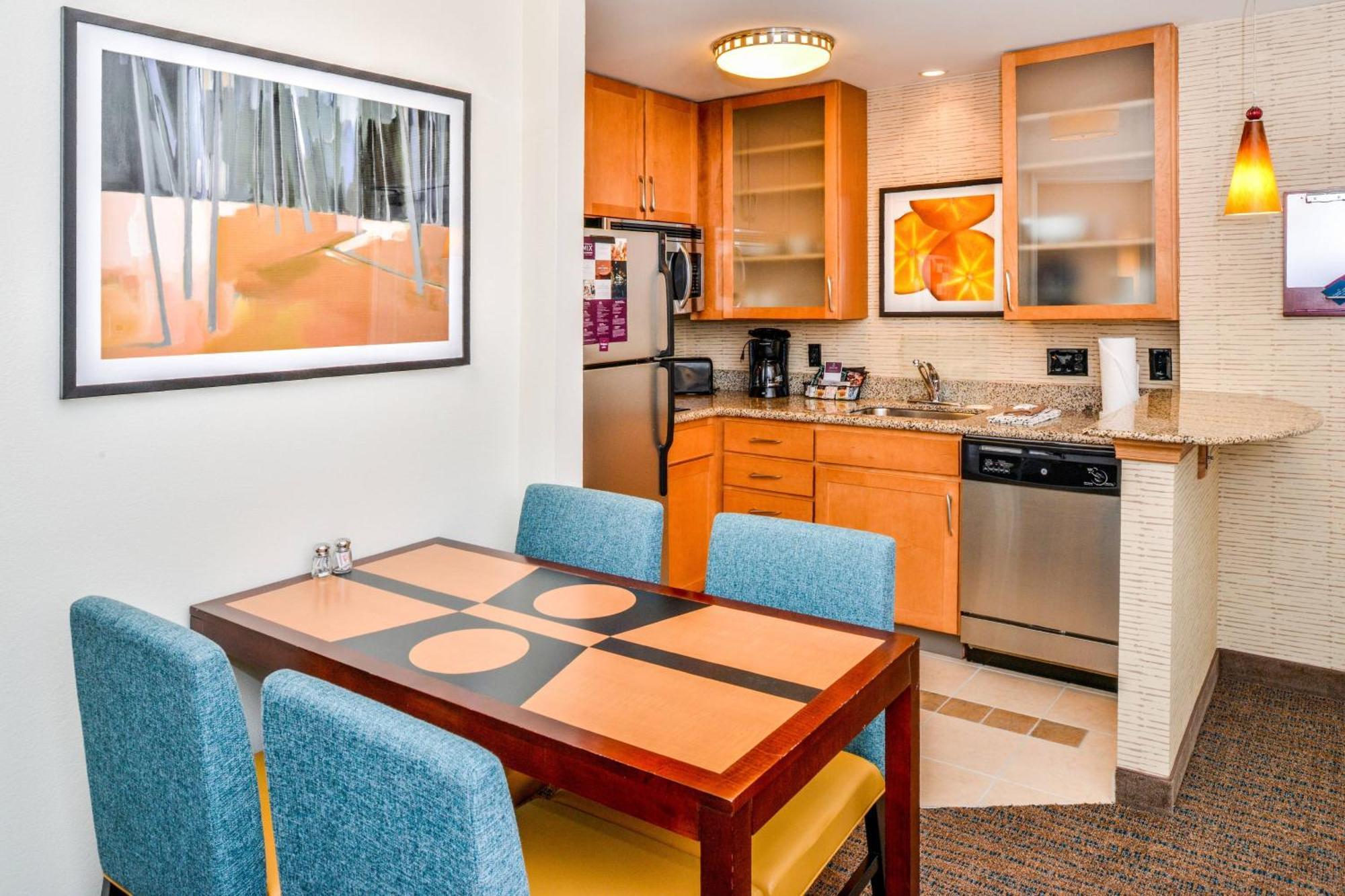 Residence Inn Waynesboro Bagian luar foto