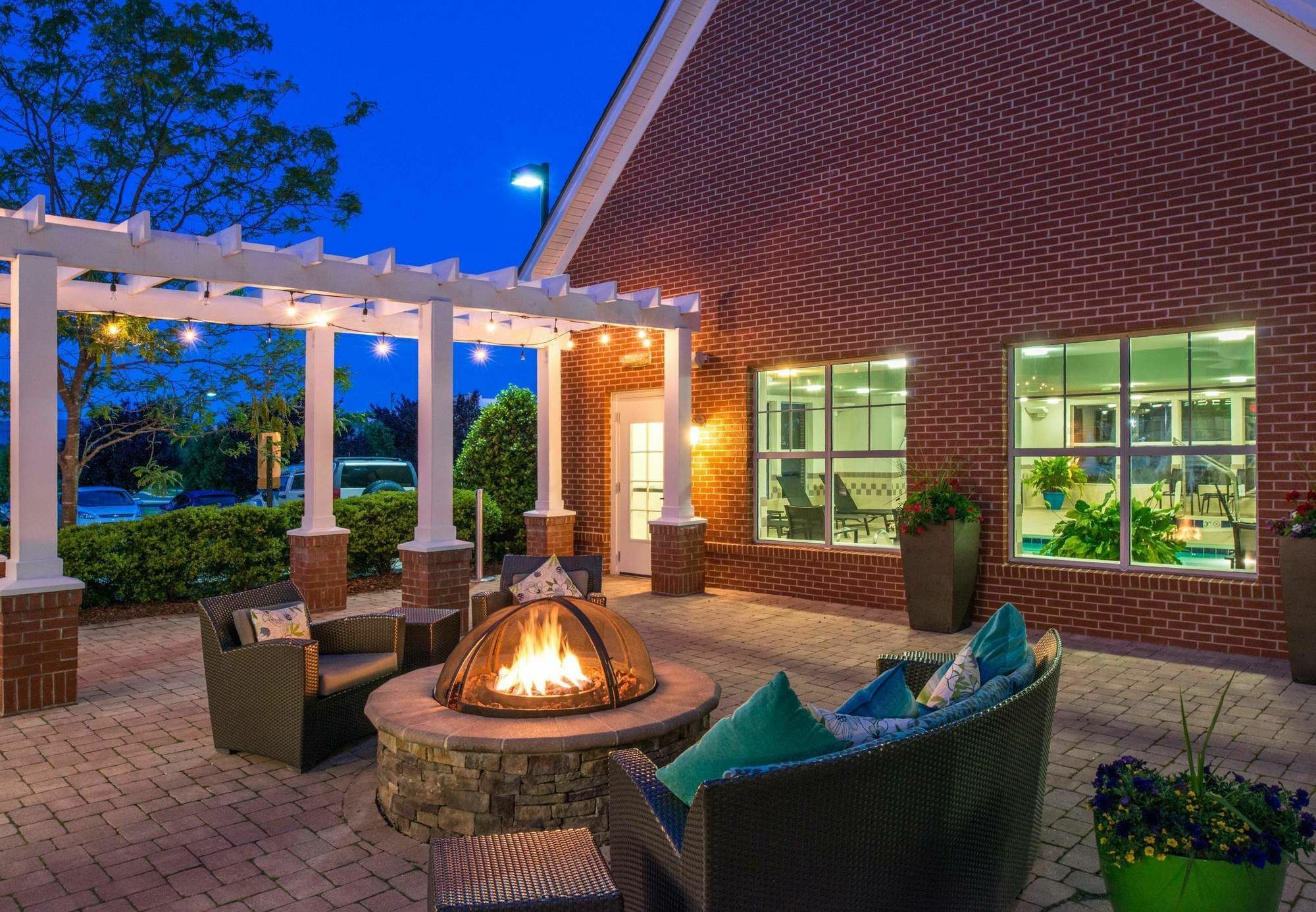 Residence Inn Waynesboro Bagian luar foto
